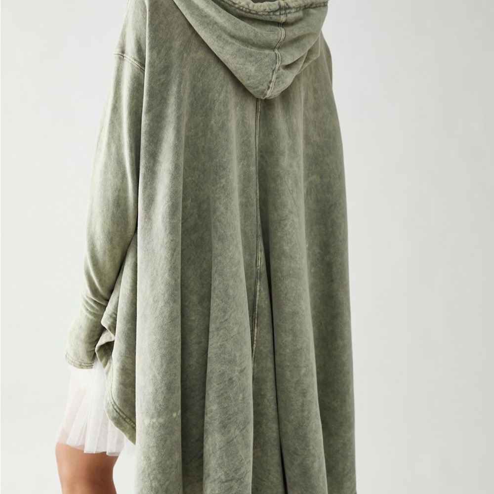 Free People/We the Free Extreme Washed Hoodie - Picture 2 of 4